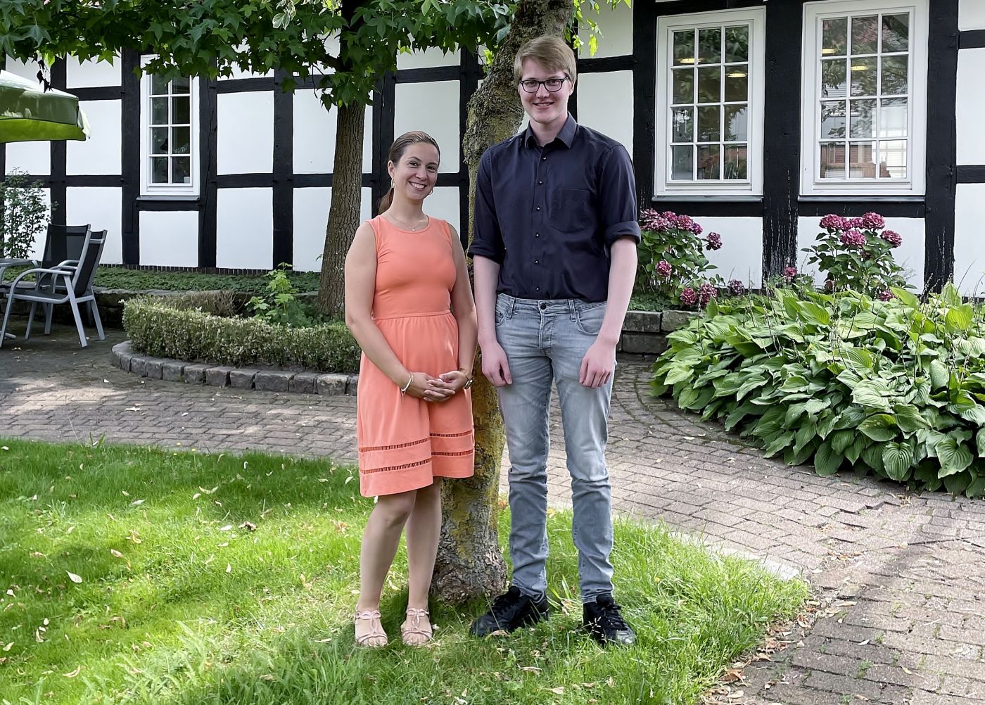 JuliAusbildungClaudia+PhilOnline