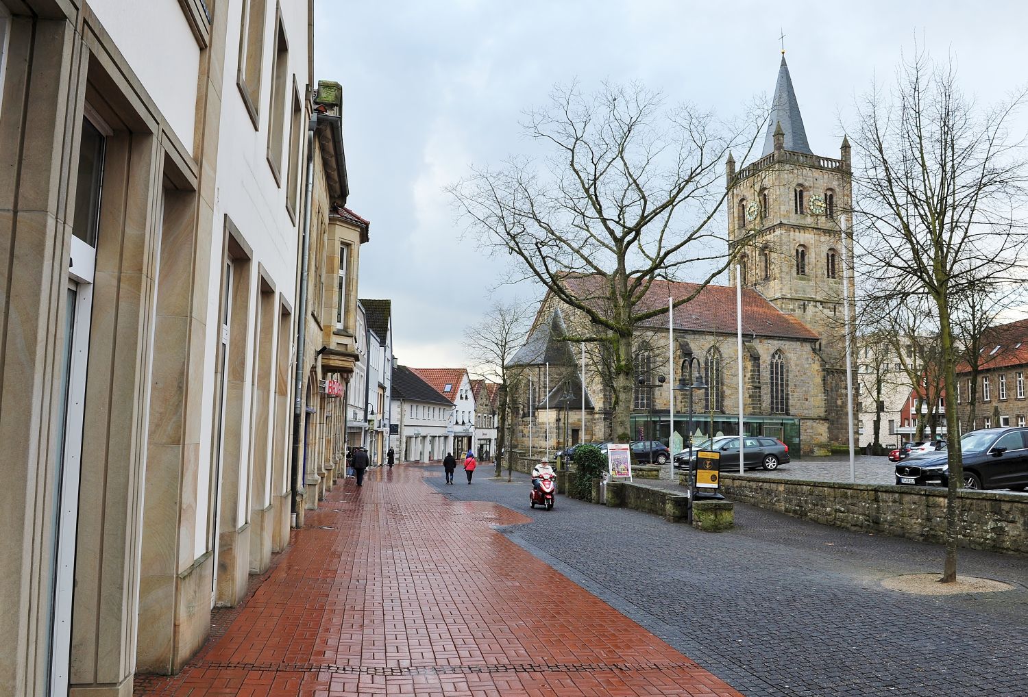 Unsere Kaffeemanufaktur liegt beinahe gegenüber der Maurititus-Kirche.
