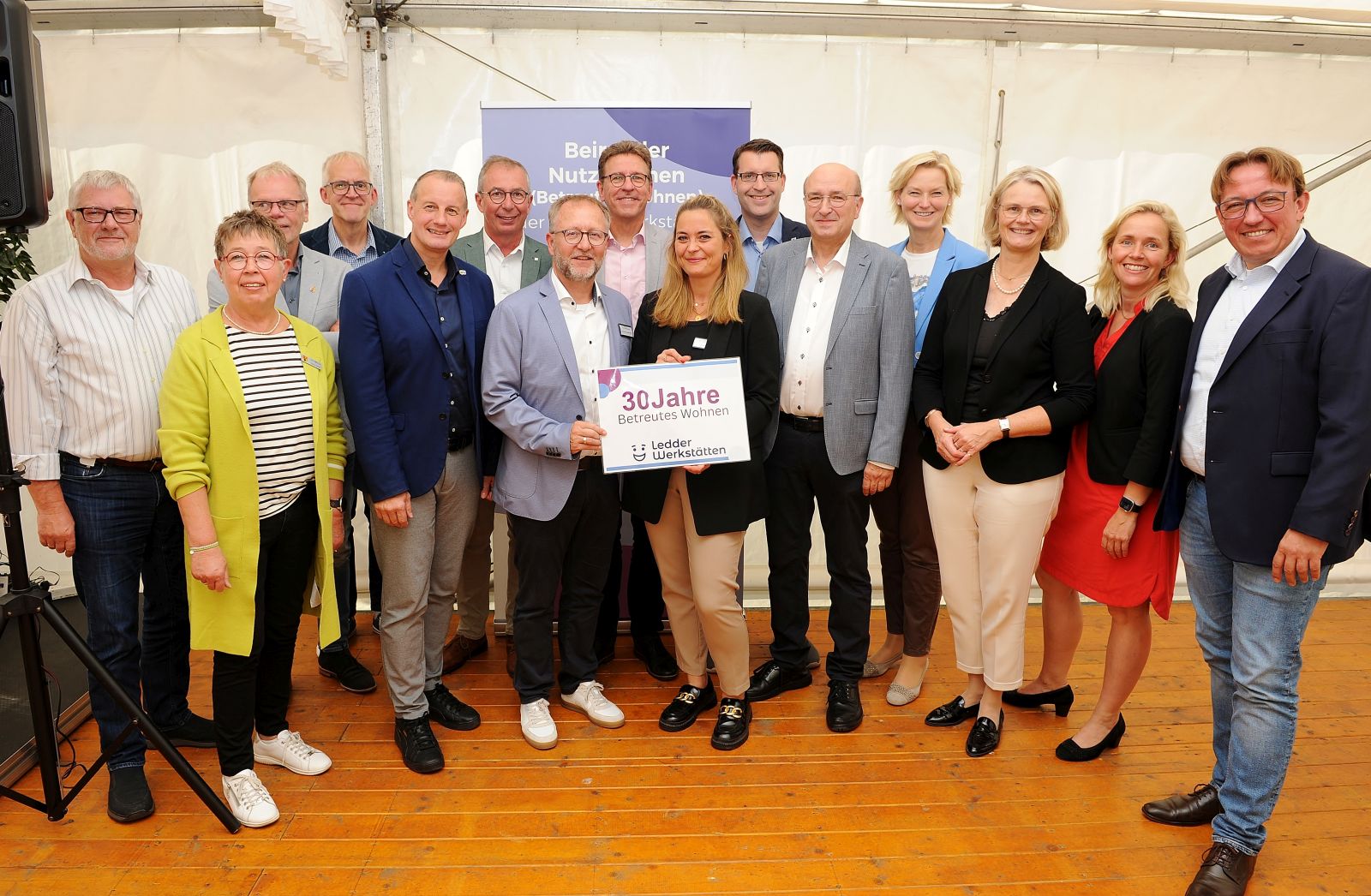 AugustBeWo1online