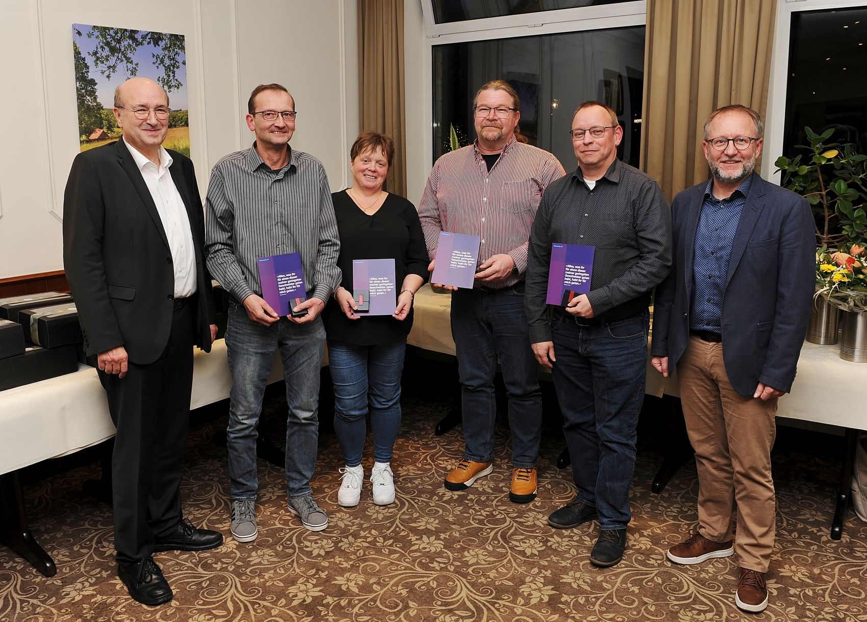 DezemberMA-Ehrung5-25online